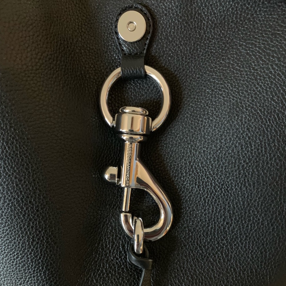 Rebecca Minkoff bucket design leather purse New